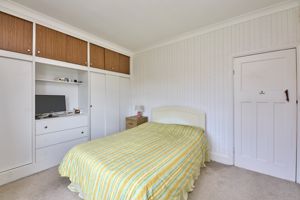 Photo 25- click for photo gallery